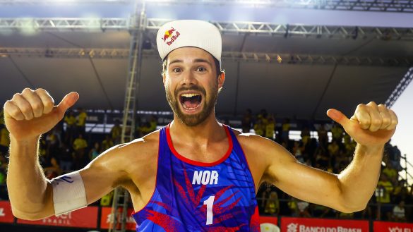 Anders Mol voleibol de playa